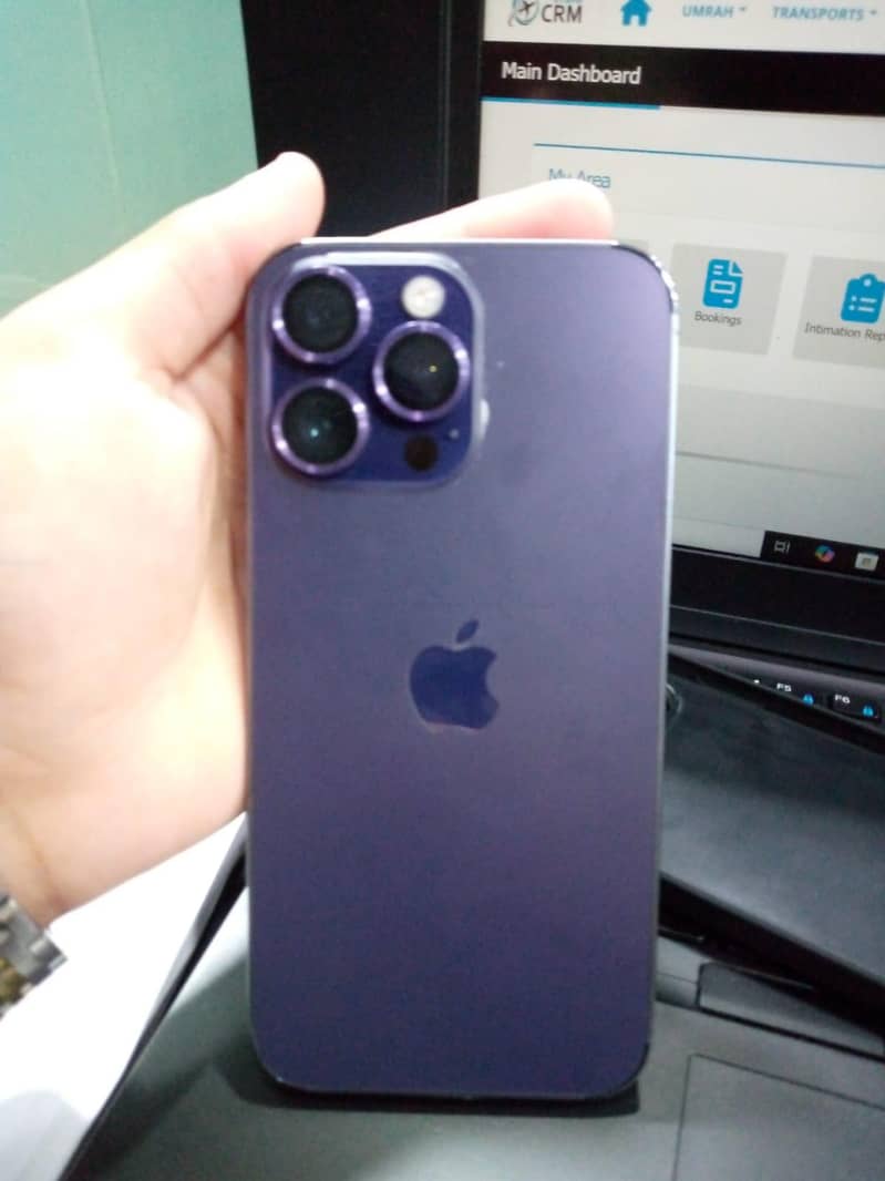 Apple iPhone 14 Pro Max 0