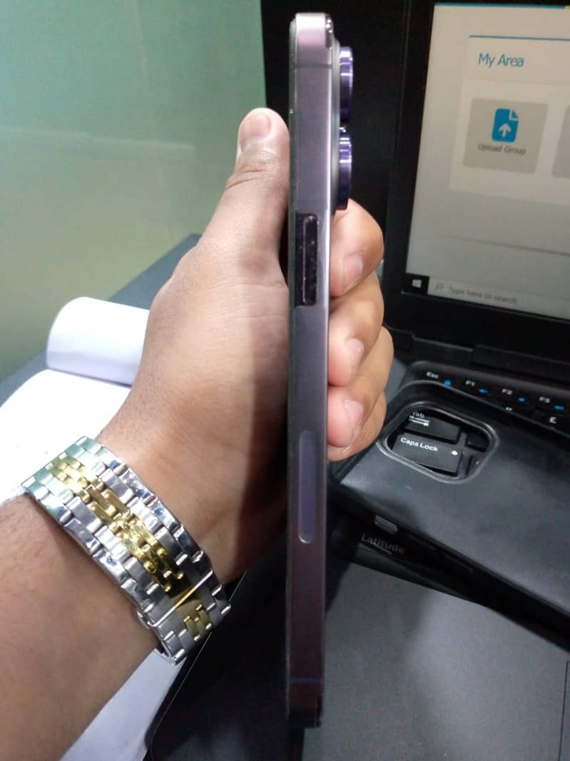 Apple iPhone 14 Pro Max 2