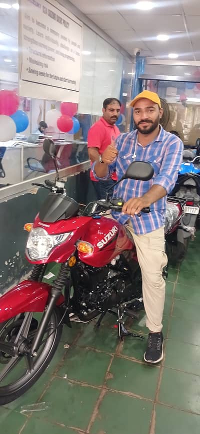 Suzuki GR 150 2025