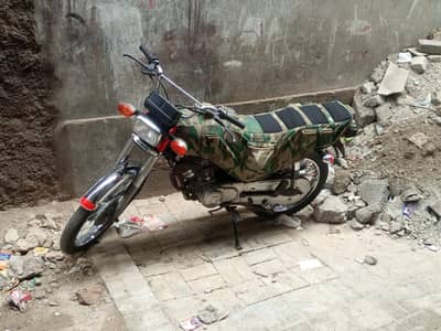 Honda CG 125 2015 Model — For Sale | Documents Complete