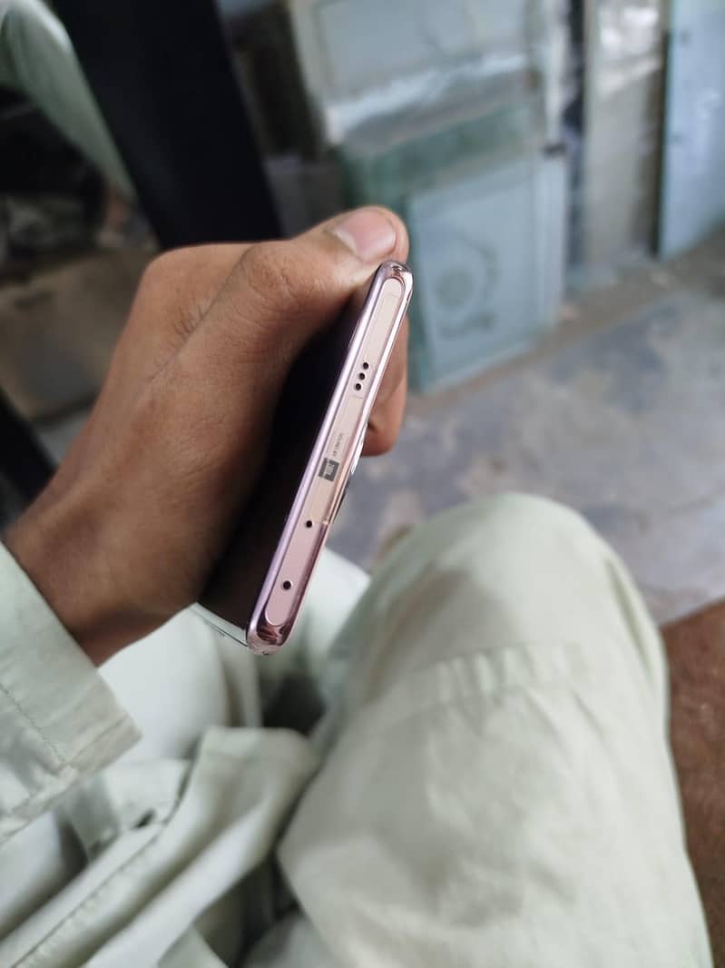 Infinix Zero 40 5