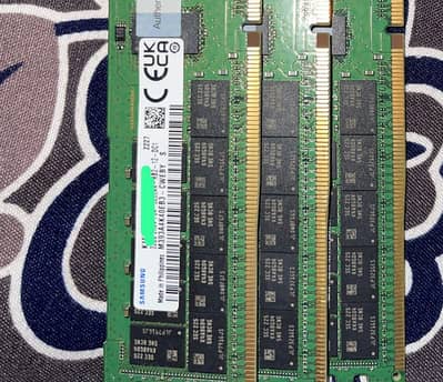 SAMSUNG 32GB DDR4 DIMM