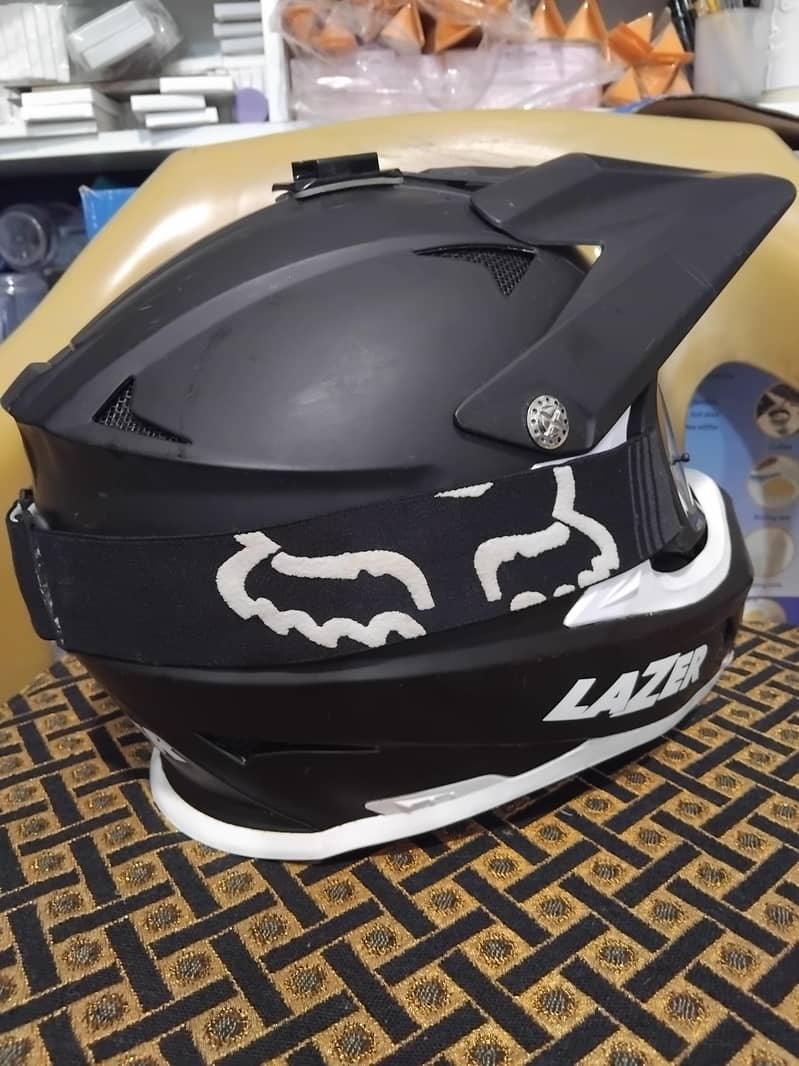 Helmet 6