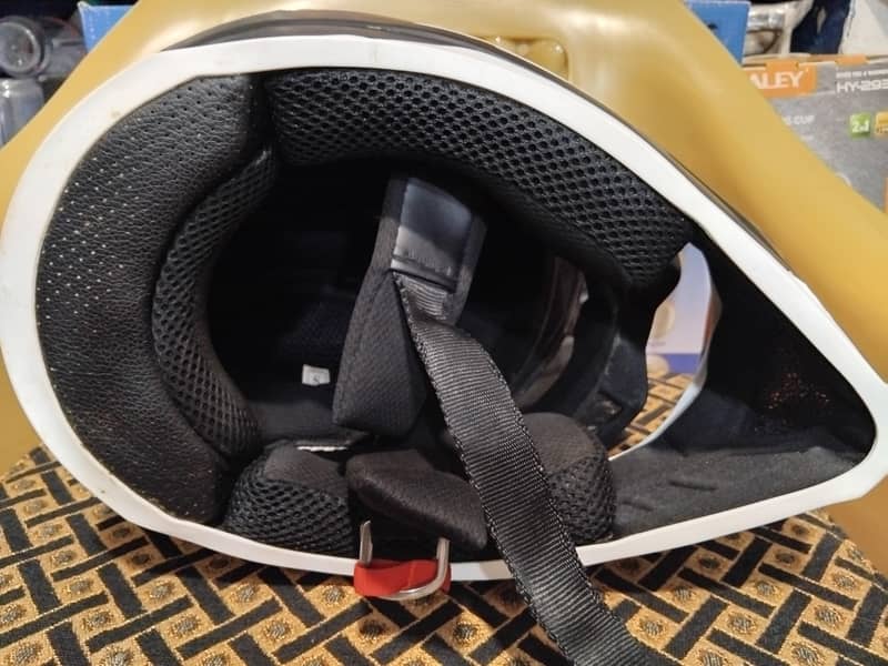 Helmet 7