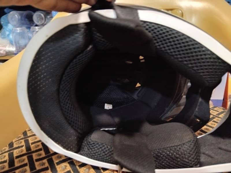 Helmet 8