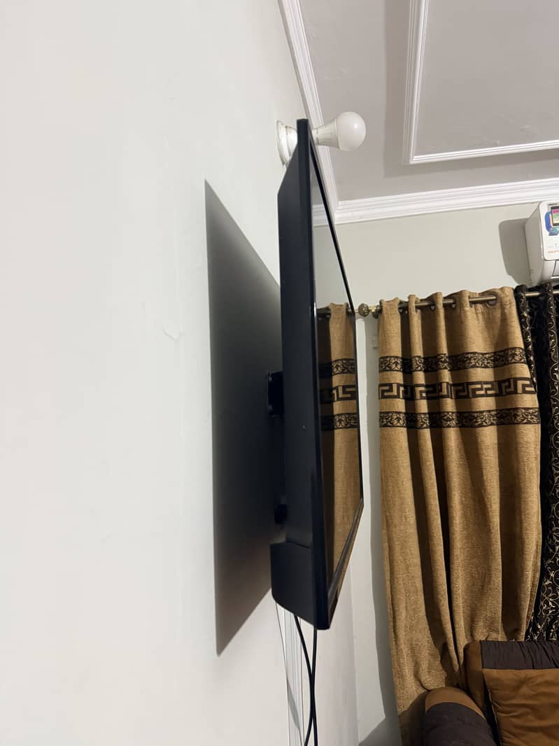 Orient LED 2