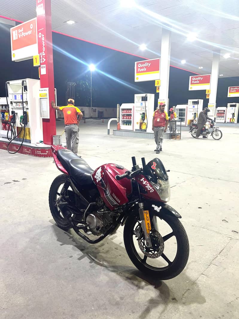 ybr 125 2