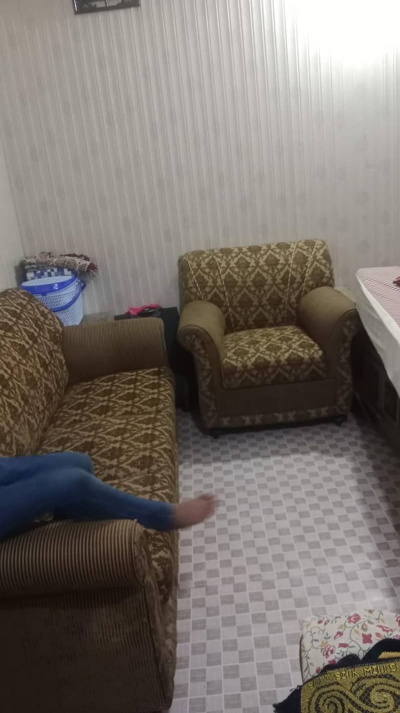 used sofa 2