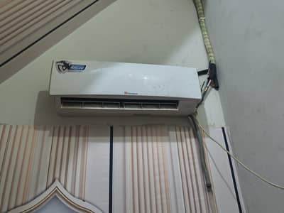 Dawlance 1 Ton Split AC