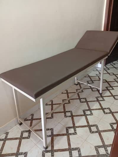 Medical bed best for Hijama
