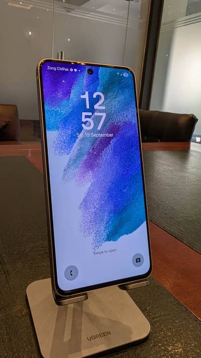 Samsung Mobile S21 FE