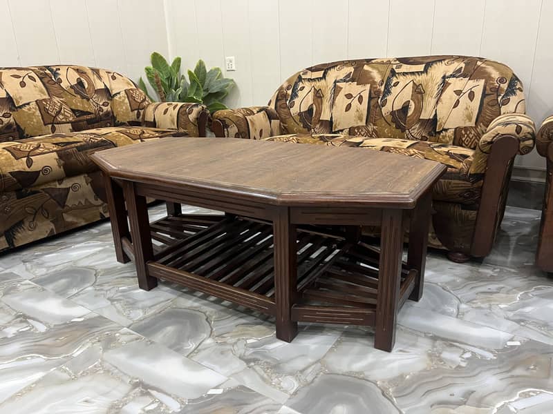 Sofa set with center table 0