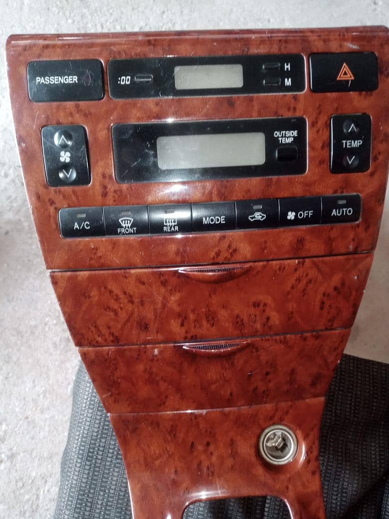 climate control panel 0