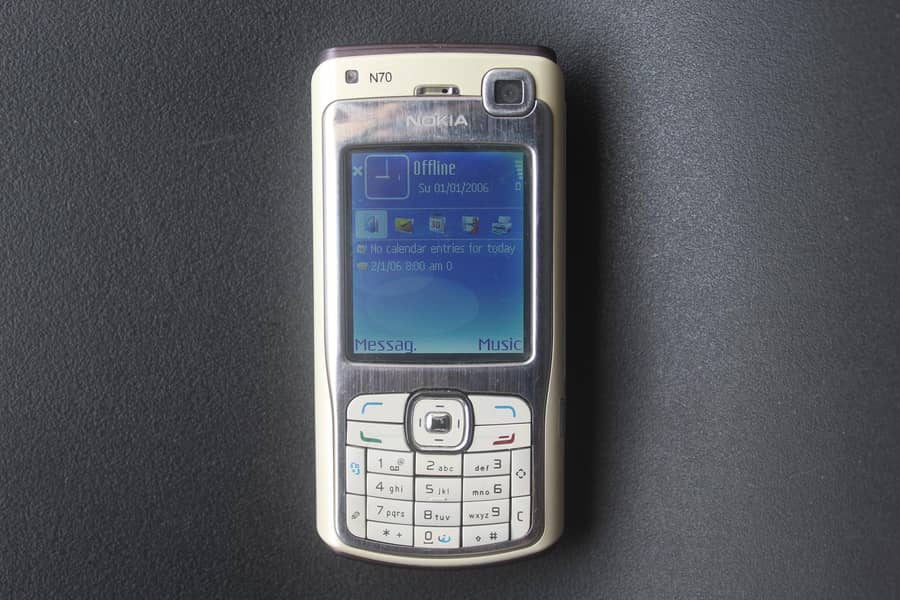 Nokia N70 0