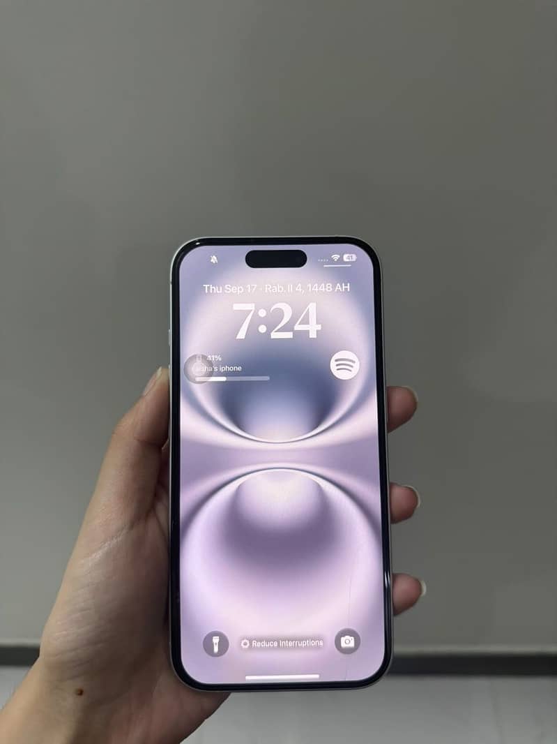 Iphone 16 4