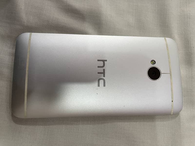 HTC One 1