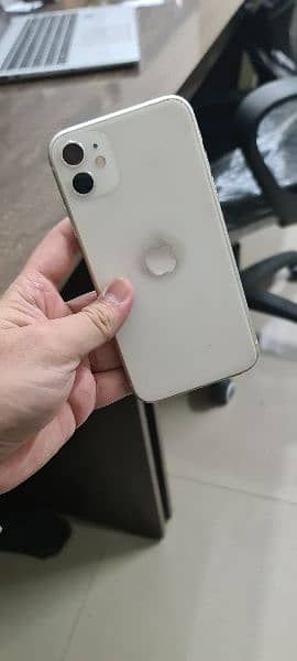 iphone 11    Samsung oppo Vivo infinix pro ultra  Huawei xr exchange