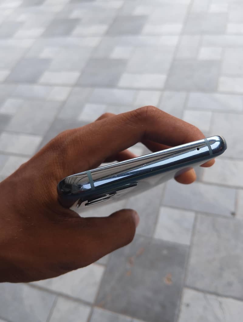 One Plus 9 Pro 4