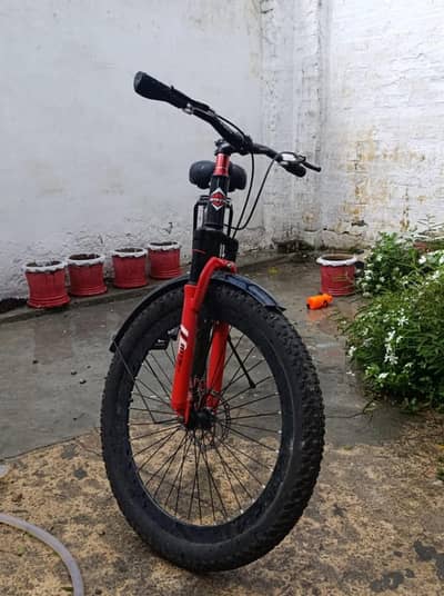 imported cycle 3 weeks used disc brakes