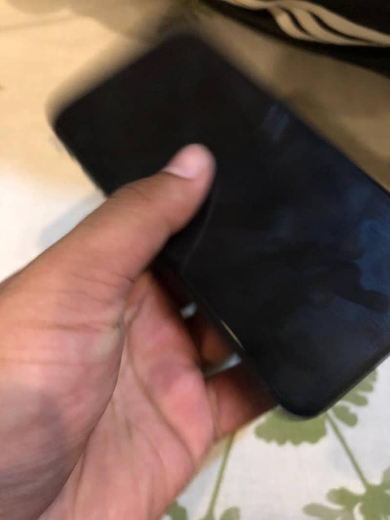 Apple iPhone X 3