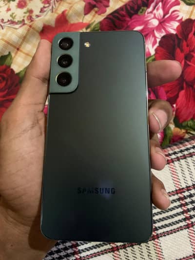 Samsung Mobile S22 8 /128