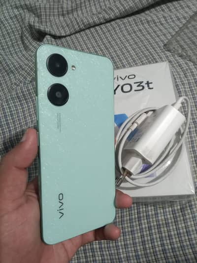 Vivo Y03t 4+4/64 total original 10 by 10 condition complete box