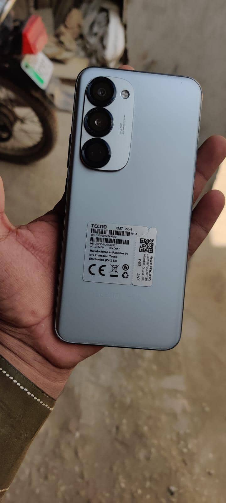 Tecno  spark 40 pro Plus 6