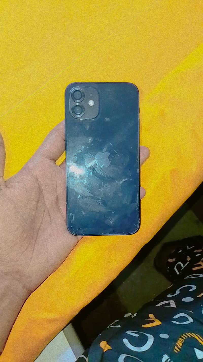 Apple iPhone 12 2