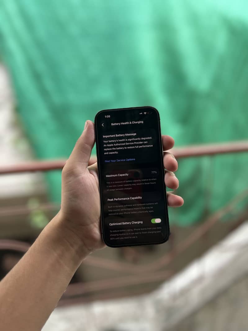 Apple iPhone 14 Pro 0