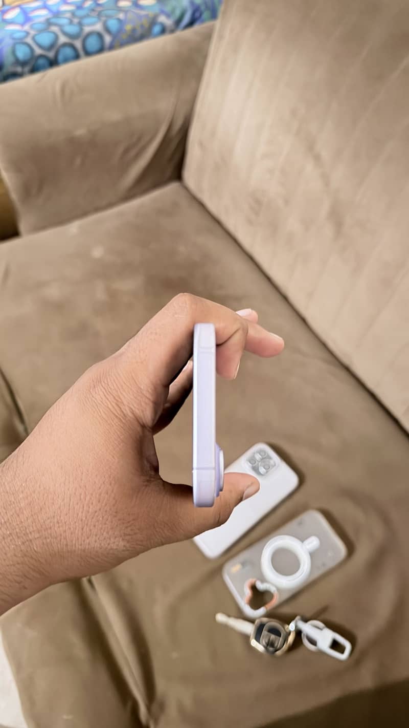 Apple iPhone 17 4