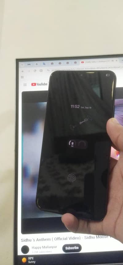 Samsung Mobile S22 Plus