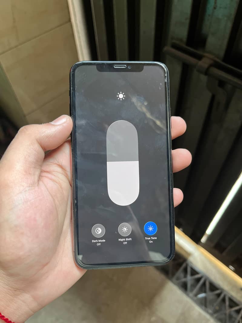 iphone 11 pro max 3