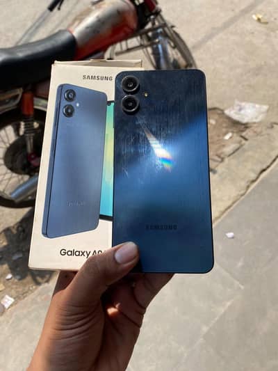 Samsung Mobile A06 6/128 With Box