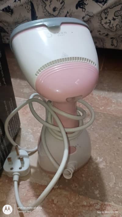 Noon Steam Iron