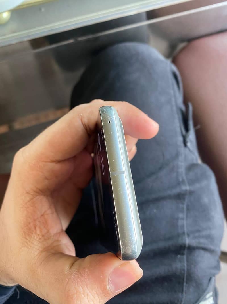 Google Pixel 8 1