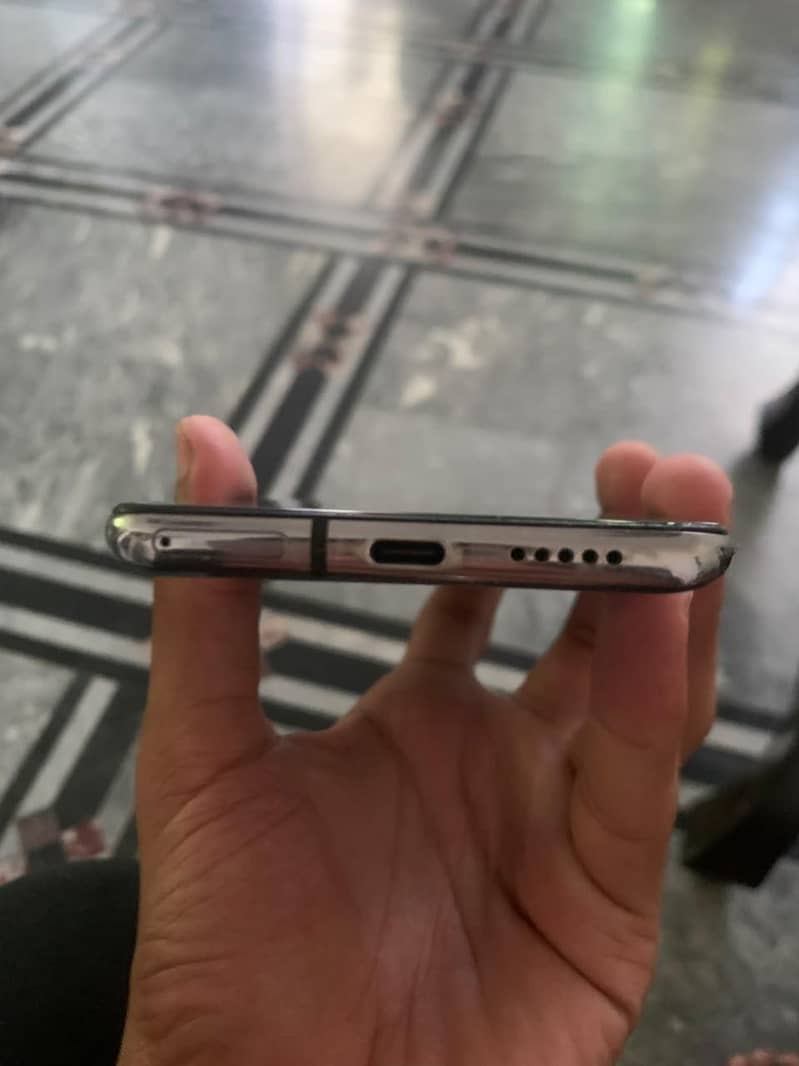 One Plus 7T 1