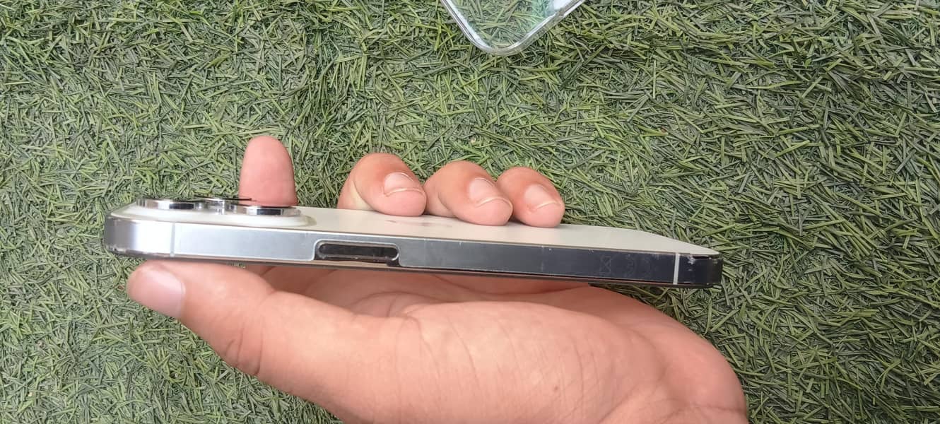 Apple iPhone 14 Pro 5