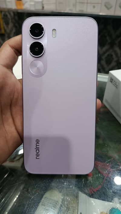 Realme C100i