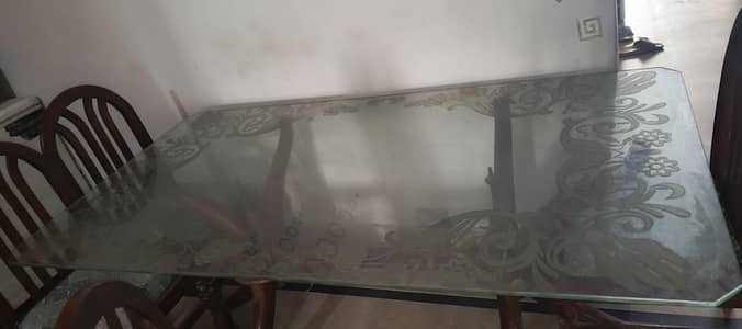 resham wooden dining table