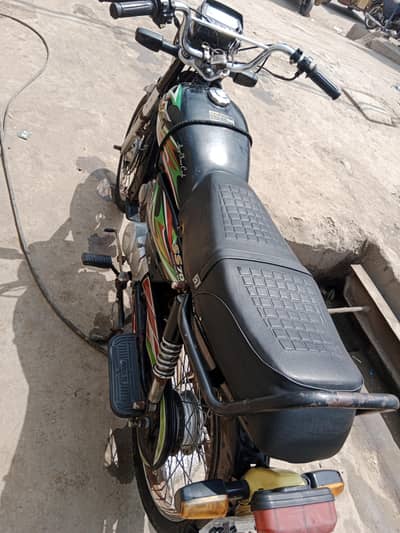 selling my bike super star 2018 in a good condition