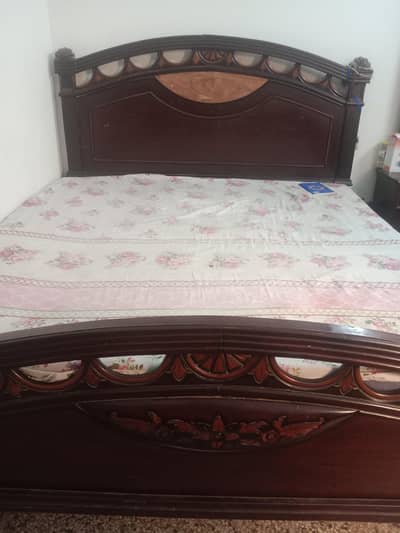 king size bed