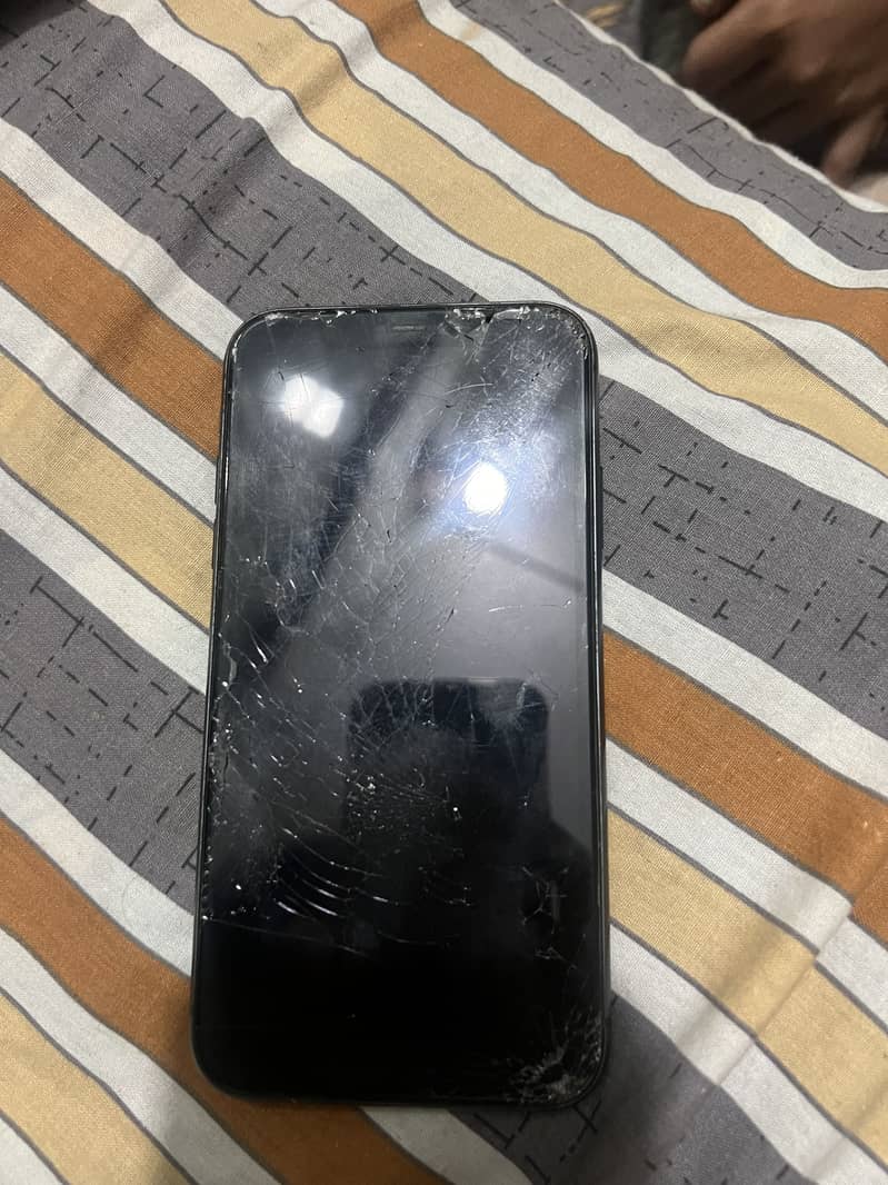 Apple iPhone 11 1