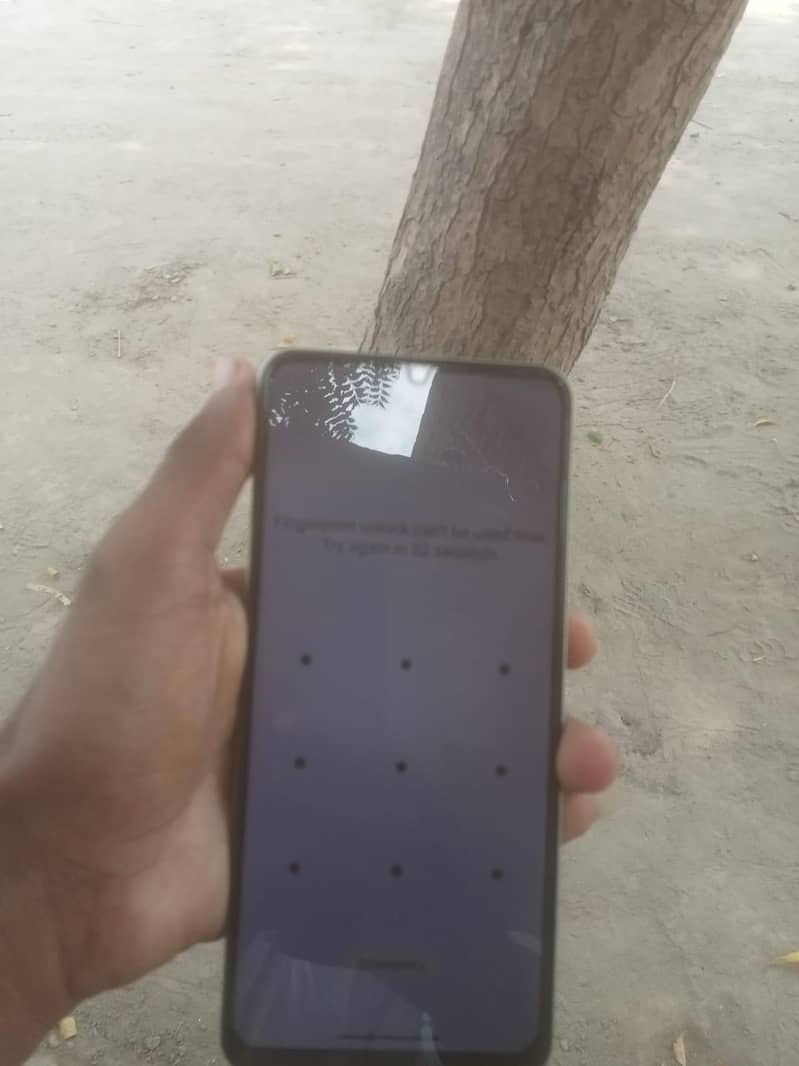 Realme Note 60 4