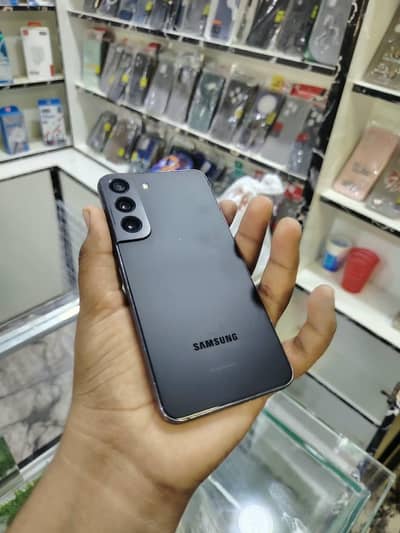 Samsung Mobile S22