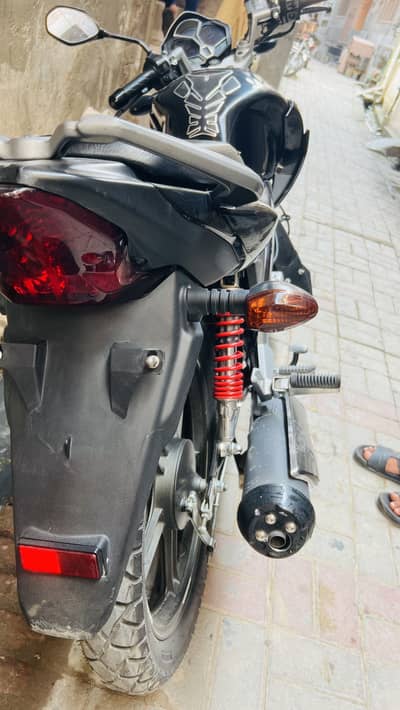Gax 125
