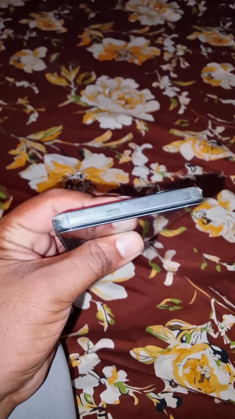 Tecno CAMON 20 4
