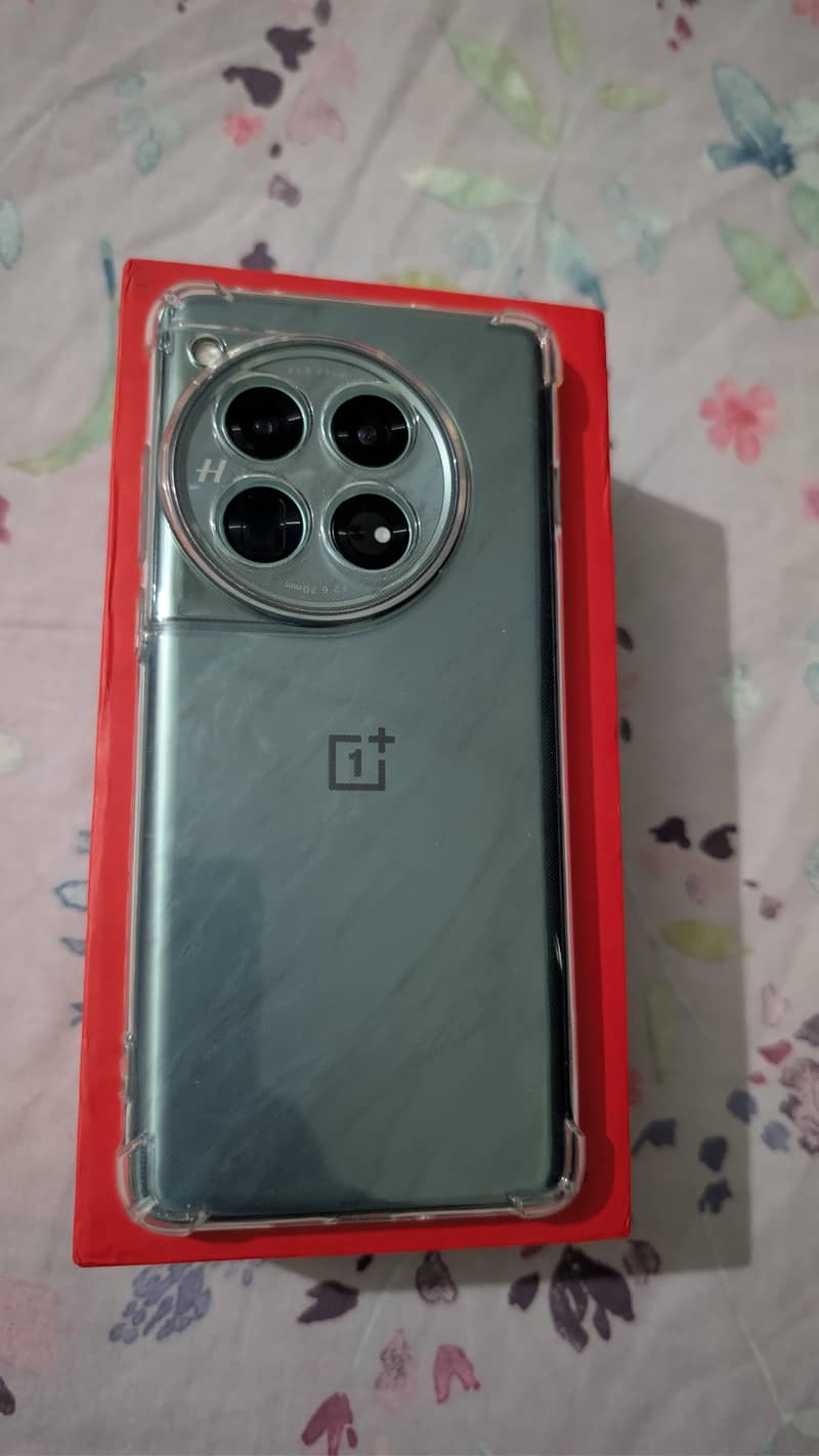 One Plus 12 6