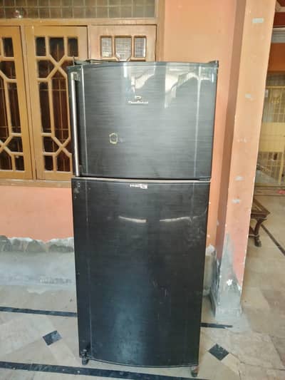 dawlance fefrigerator