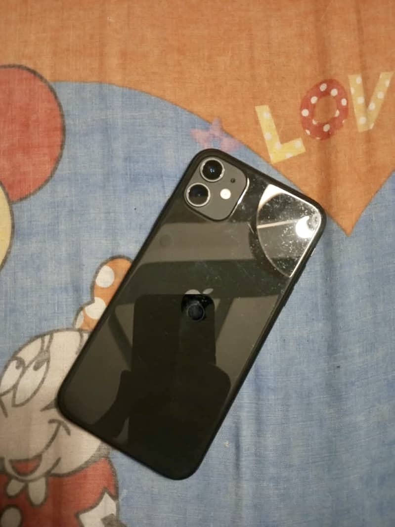 Apple iPhone 11 0
