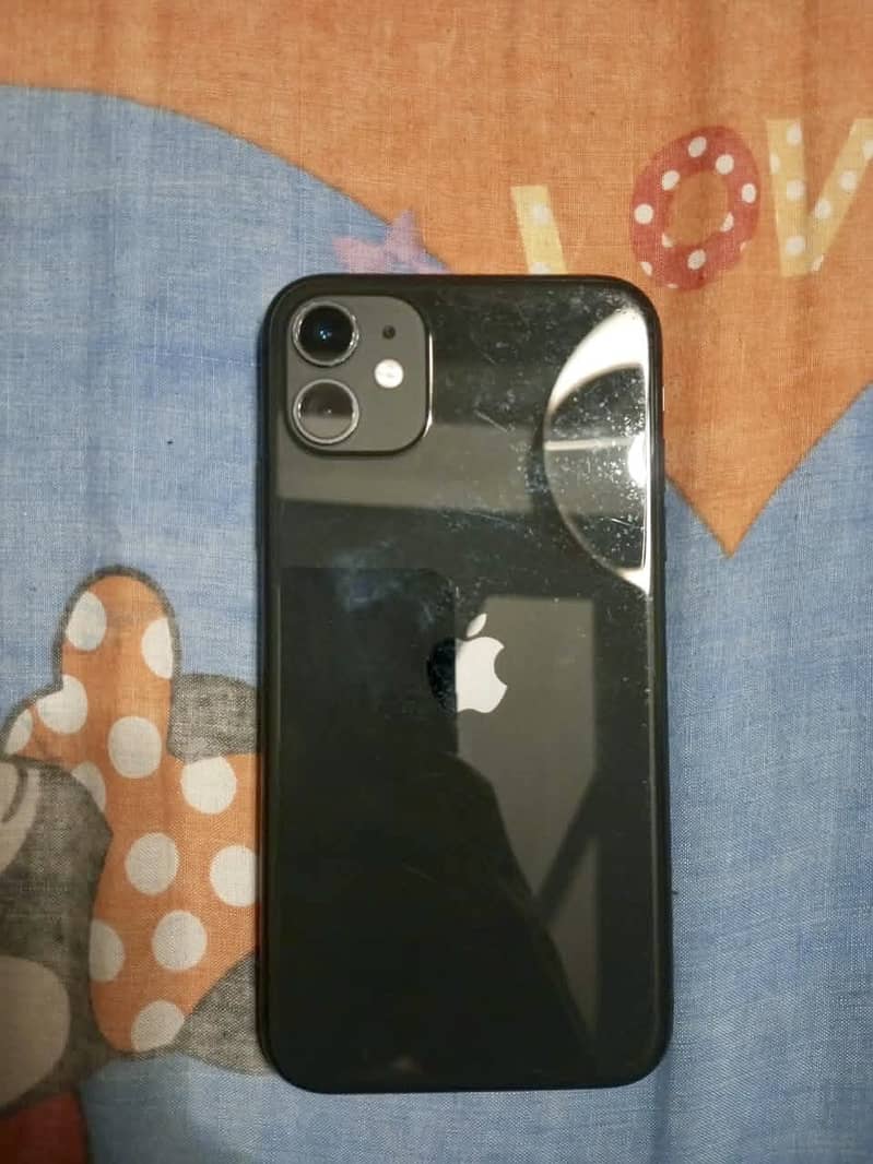 Apple iPhone 11 4
